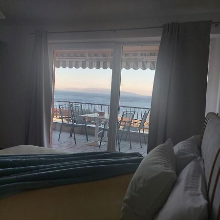 Apartments In Villa Azra Rijeka Buitenkant foto