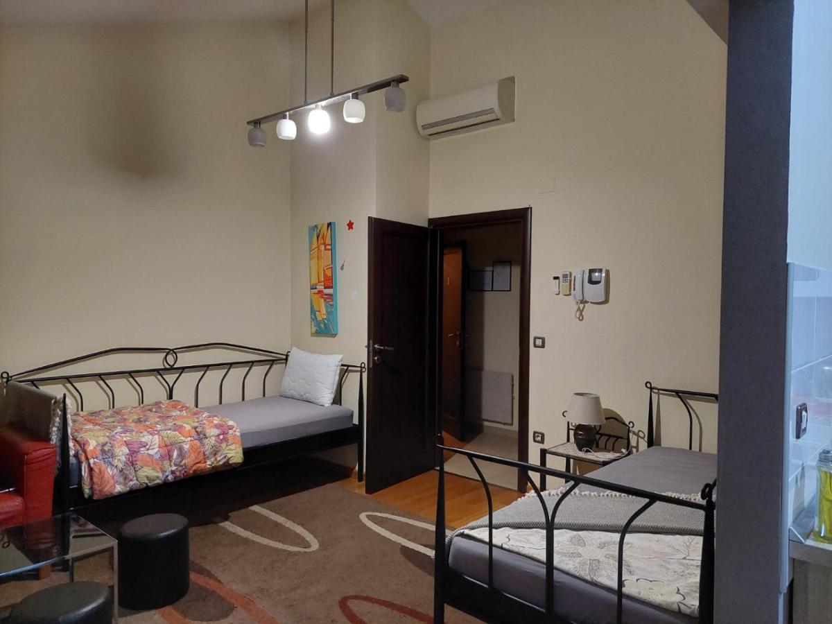 Apartments In Villa Azra Rijeka Buitenkant foto