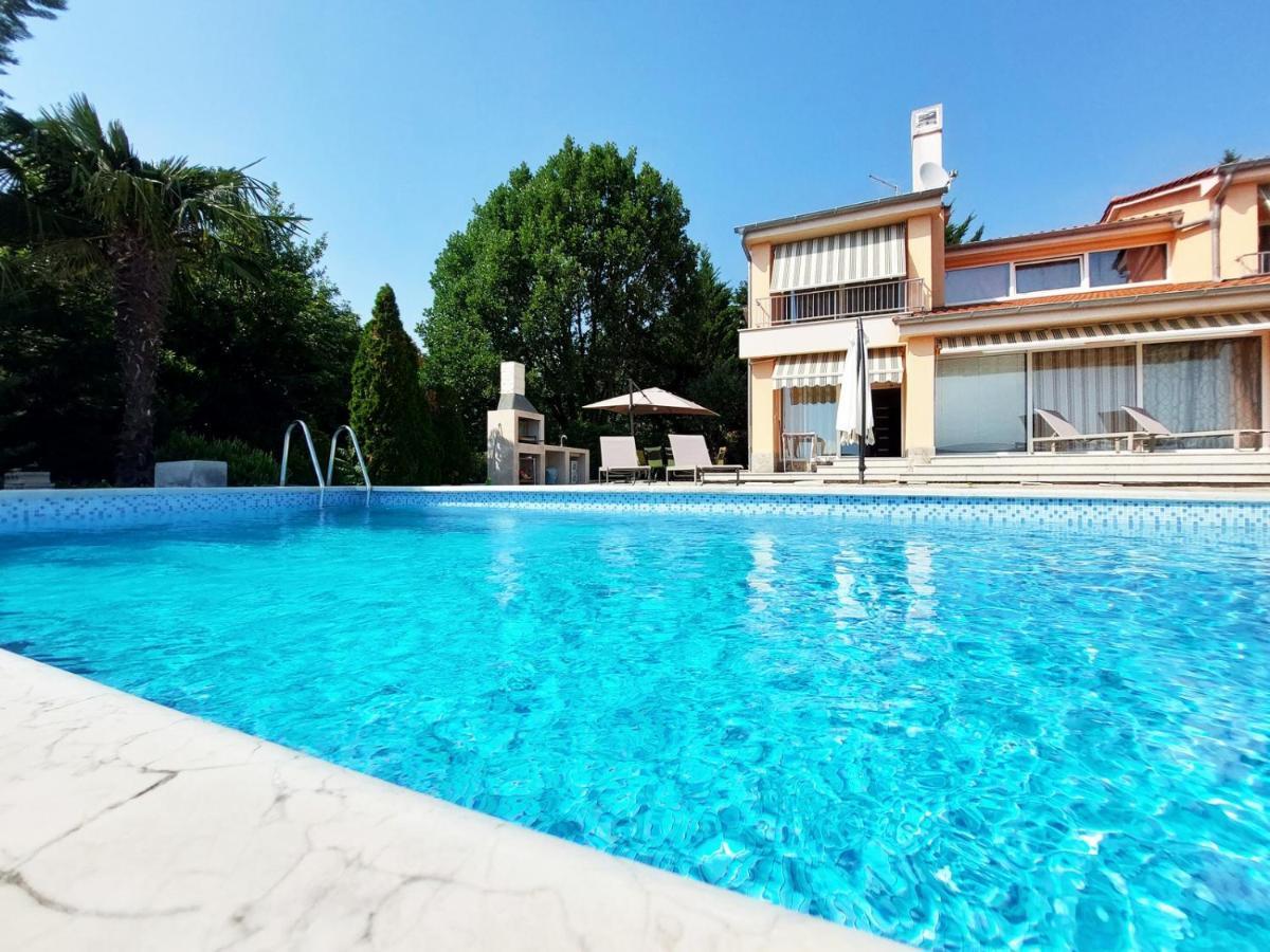 Apartments In Villa Azra Rijeka Buitenkant foto