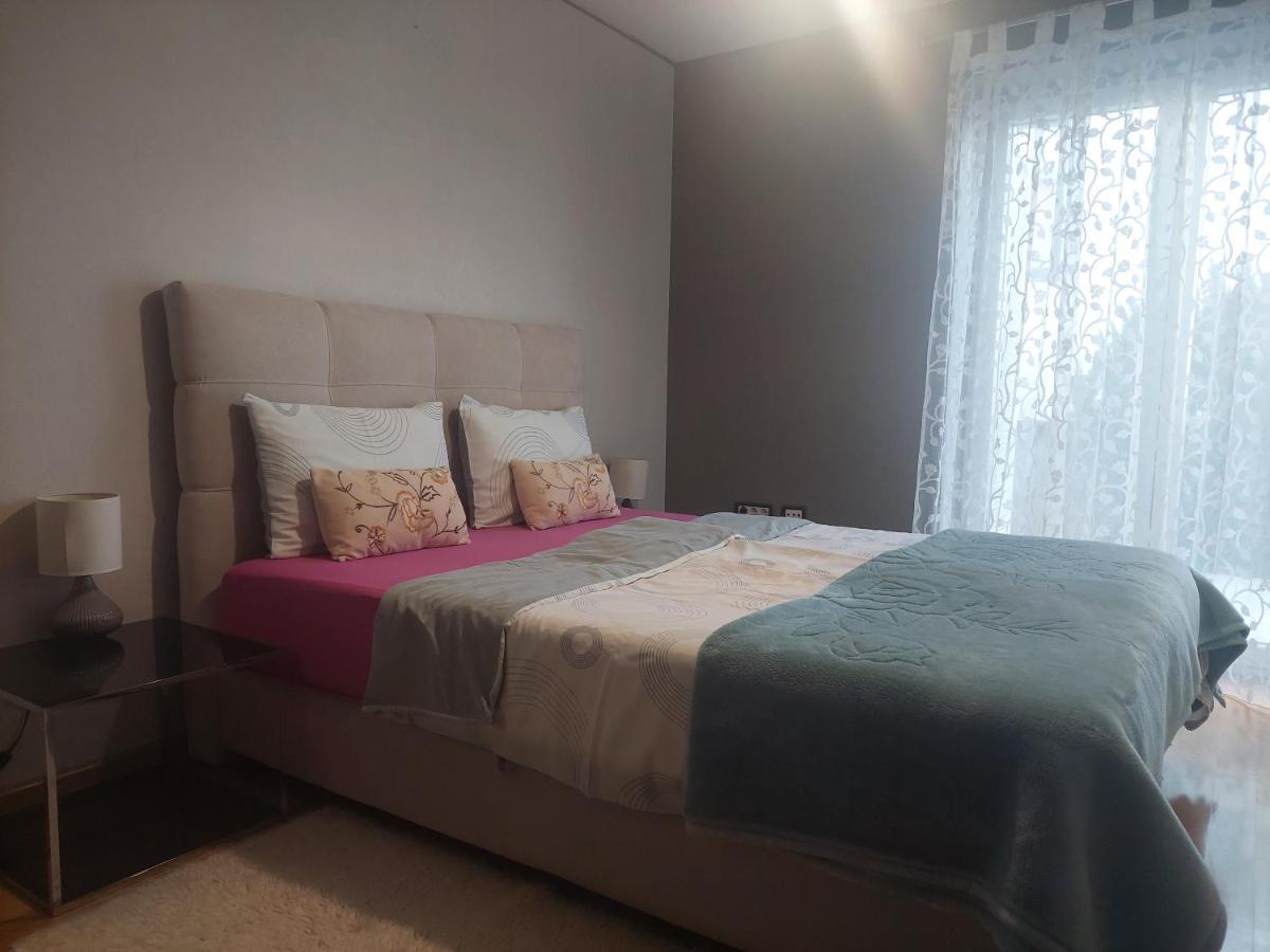 Apartments In Villa Azra Rijeka Buitenkant foto