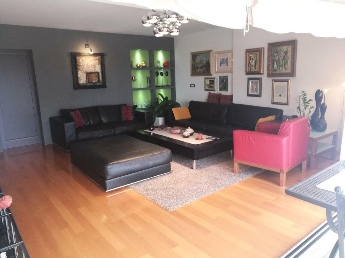 Apartments In Villa Azra Rijeka Buitenkant foto