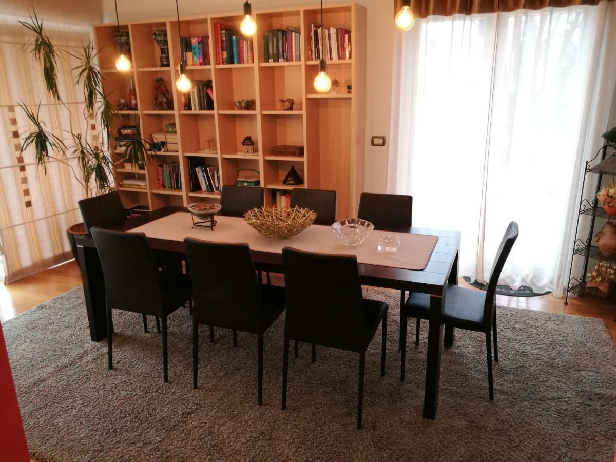 Apartments In Villa Azra Rijeka Buitenkant foto