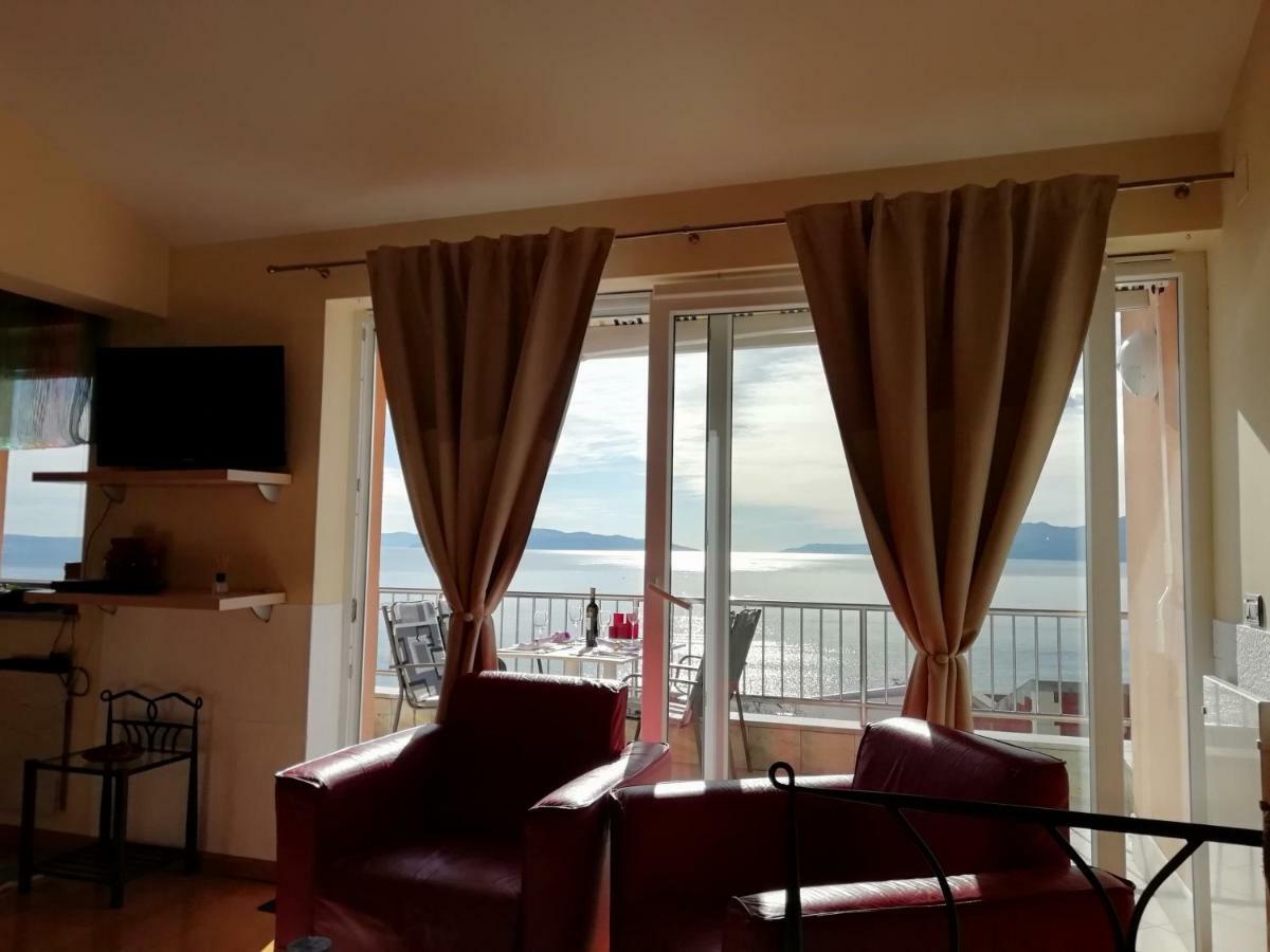Apartments In Villa Azra Rijeka Buitenkant foto